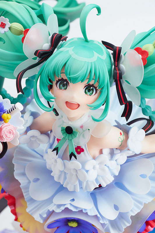 【Pre Order】Vocaloid - Hatsune Miku - Japan Live Tour 2025 ~Blooming~ (Good Smile Company)