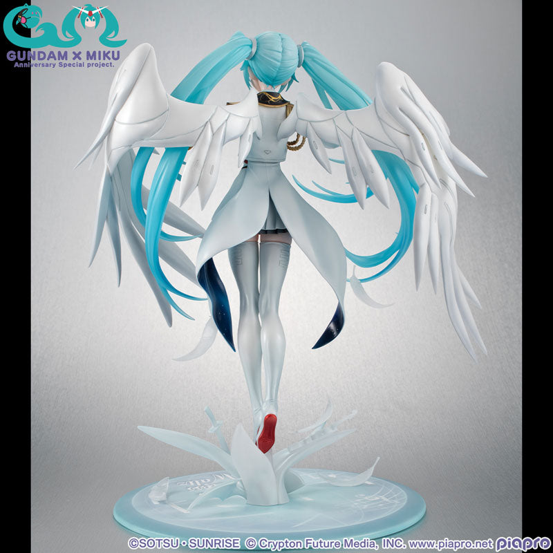 【Pré-encomenda】Personagens Piapro - Shin Kidou Senki Gundam Wing Endless Waltz - Hatsune Miku - Projeto especial de aniversário de Gundam x Miku - Lucrea - Wing Gundam Zero EW (MegaHouse)
