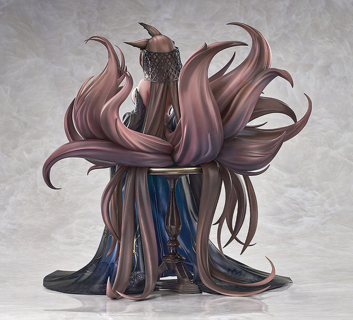 【Pre Order】Azur Lane - Amagi (CV) - Throne of Fallen Petals Ver. (Good Smile Arts Shanghai, Good Smile Company)