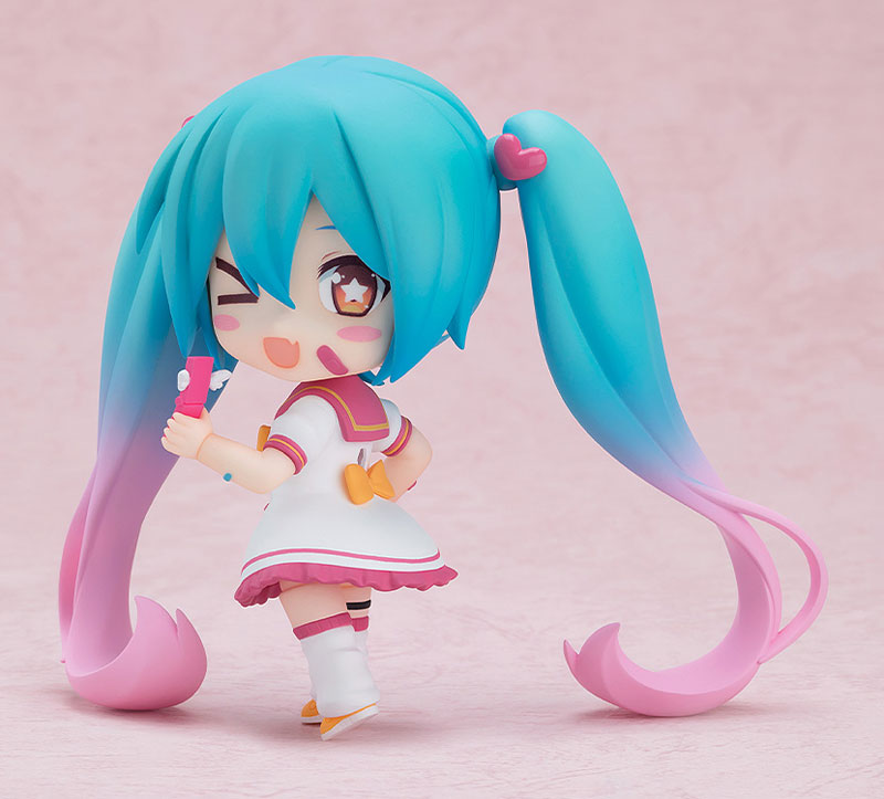 【Pre Order】Vocaloid - Hatsune Miku - Nendoroid (#3090) - M@GICAL☆CURE! LOVE ♥ SHOT! Ver. (Good Smile Company)