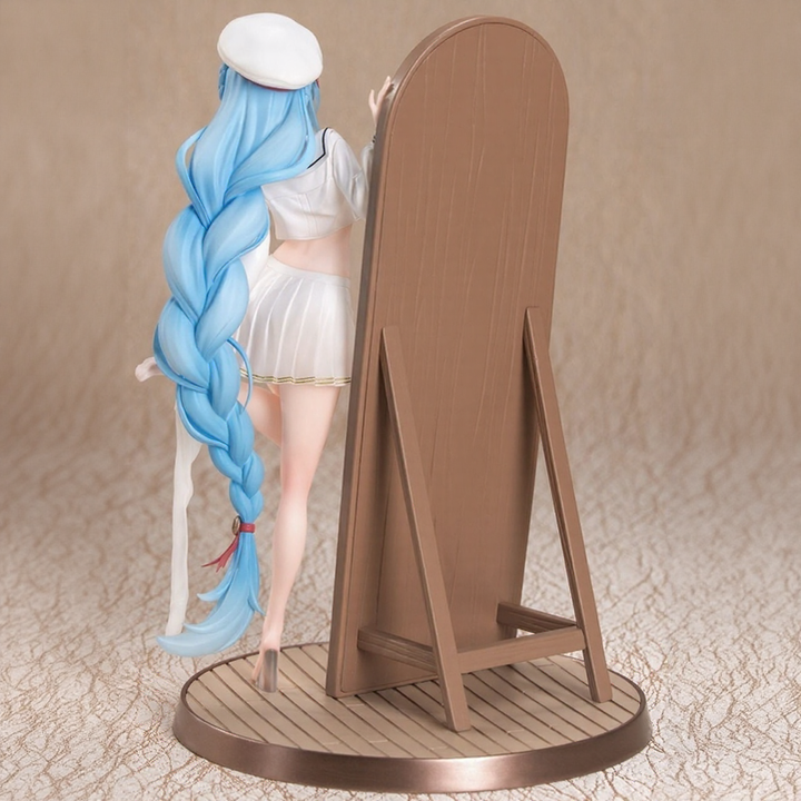 Azur Lane - Janus - Regalo+ - Paura di cambiare... vestiti (Myethos)