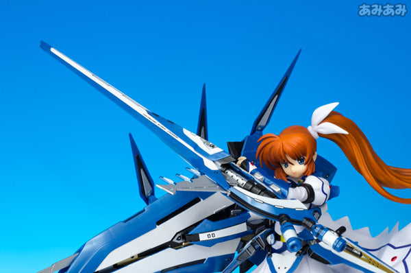 Mahou Senki Lyrical Nanoha Force - Takamachi Nanoha (FREEing)