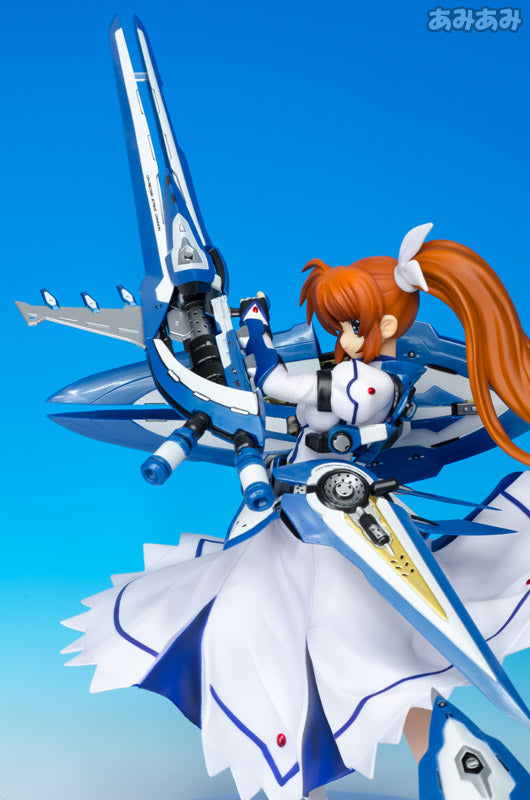 Mahou Senki Lyrical Nanoha Force - Takamachi Nanoha (FREEing)