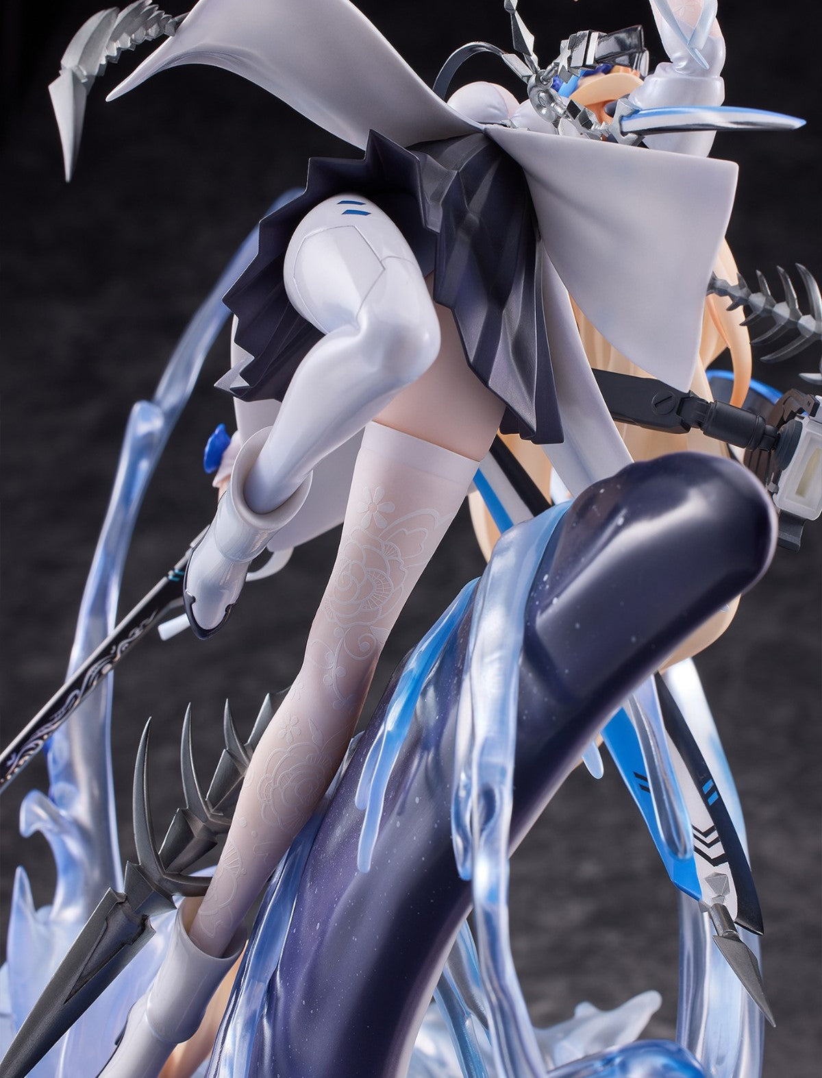 Punishing: Gray Raven - Lucia - Crimson Abyss, Apocalyptic Cyan