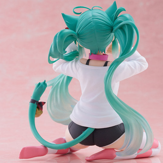 Taito-Vocaloid-HatsuneMiku-DesktopCute-NekomimiT-Shirtver