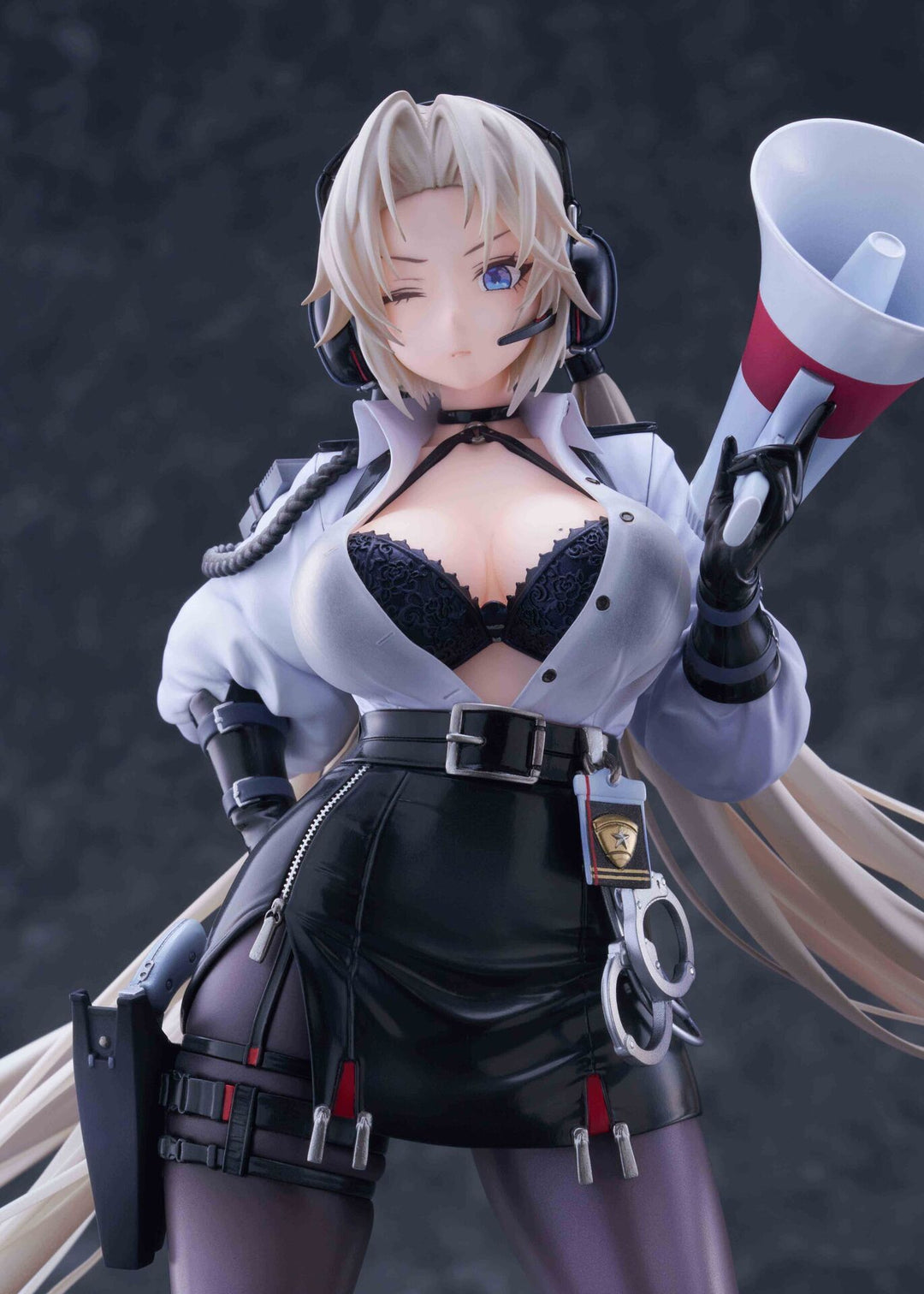 Azur Lane - Kronshtadt - Golden Head - Begin the Rush! (Alice Glint, Thousand)