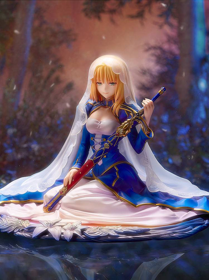 【Pre Order】Fate/Stay Night - Altria Pendragon - - Saber, -Garden of Avalon- (Good Smile Company)